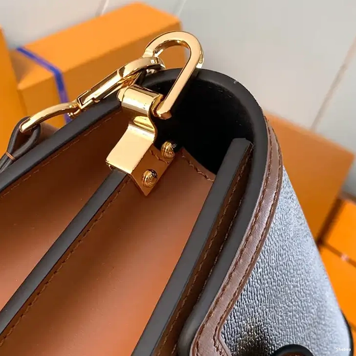 Bags 2409YA0069 LV 1026